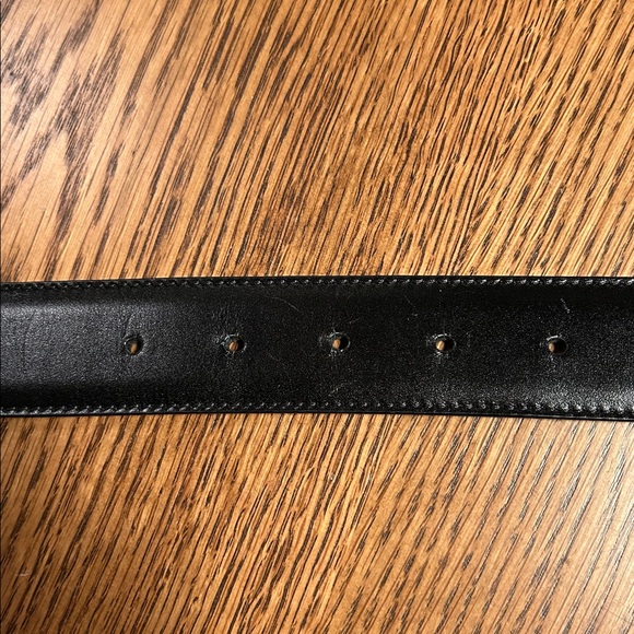 Ferragamo Black Leather Belt with Silver Buckle. Reversible with dark brown - Picture 4 of 4